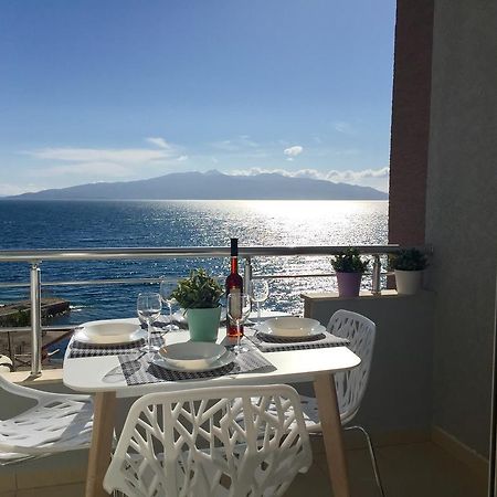 Skyfall Apartment Sarandë Esterno foto